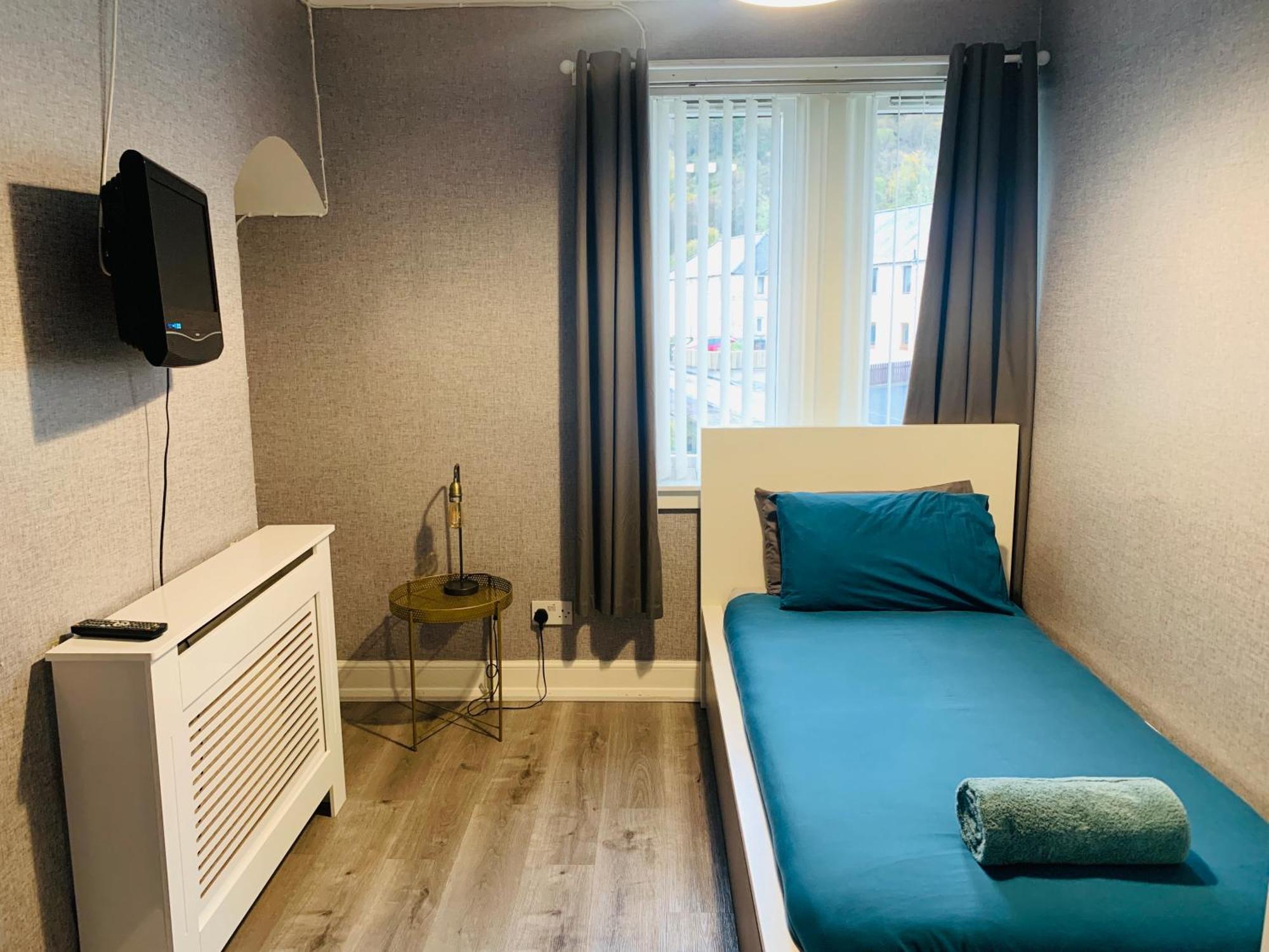 Nevis Rooms - Self Check In With Free Onsite Parking Inverlochy Екстериор снимка